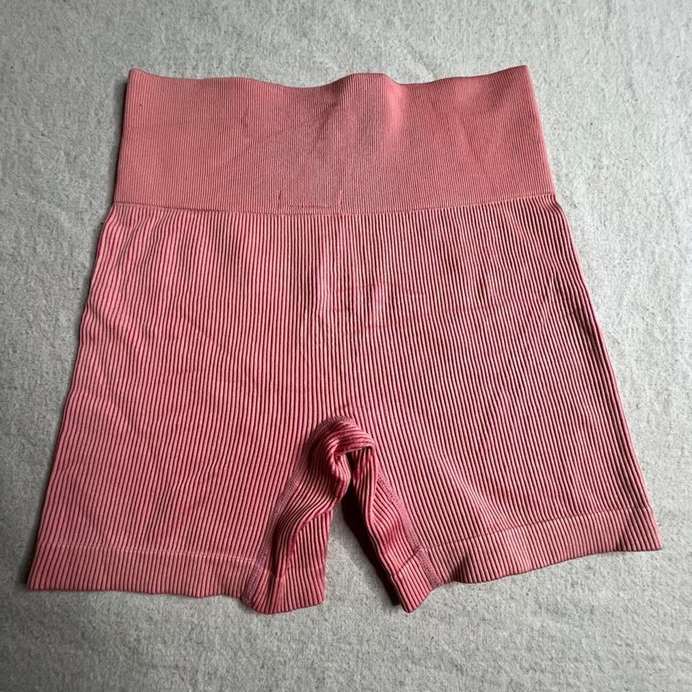 Colsie Womens Pink Ribbed High Waisted Activewear Shorts Size Medium